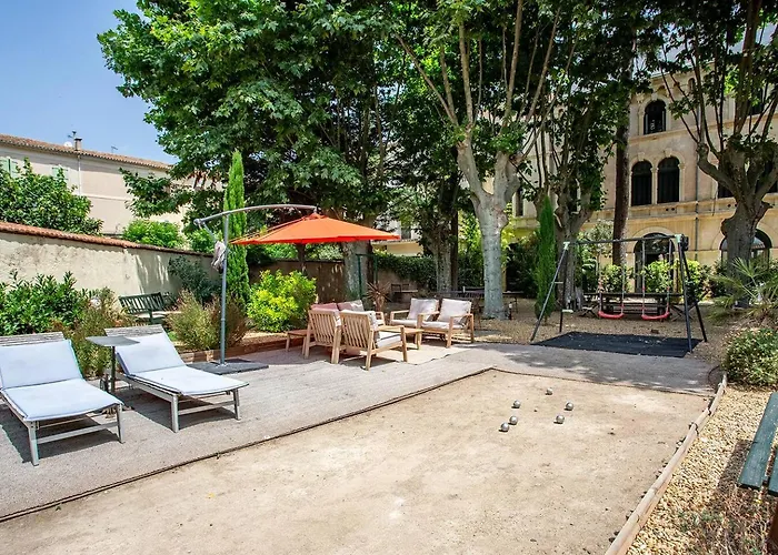 Couvent Des Ursulines: Historic Pezenas Retreat for Families and Groups